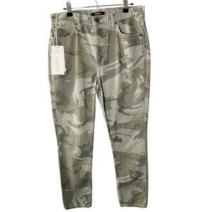 GRLFRND Karolina Camo Jeans Size 29 (NWT) Renegade